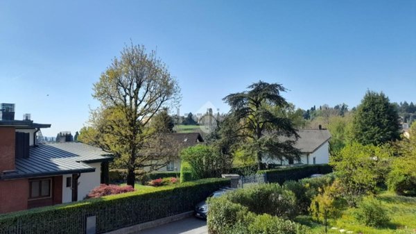 appartamento in vendita ad Inverigo