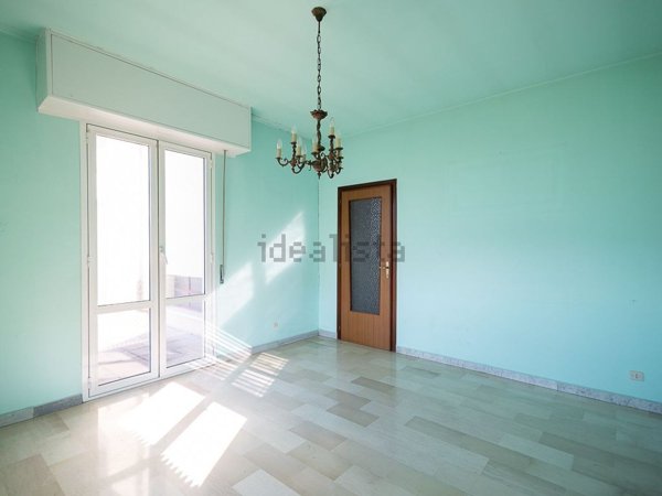 appartamento in vendita ad Inverigo in zona Cremnago