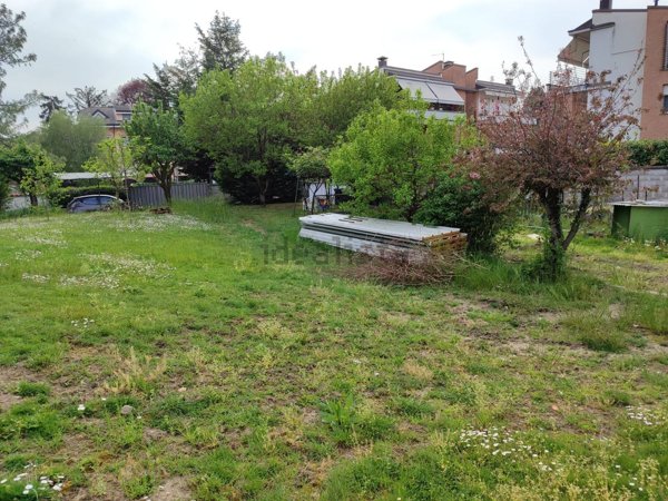 terreno edificabile in vendita ad Inverigo
