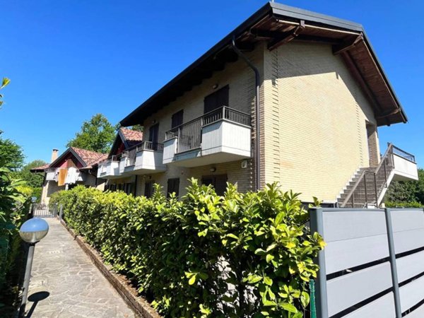 appartamento in vendita ad Inverigo