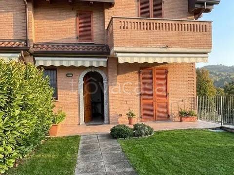 casa indipendente in vendita ad Inverigo
