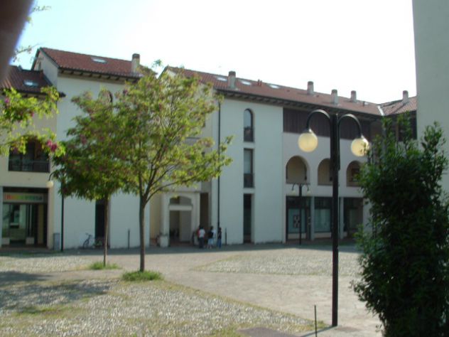 casa indipendente in vendita ad Inverigo