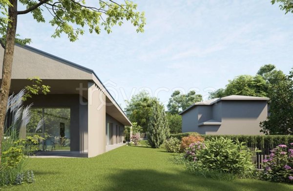 casa indipendente in vendita ad Inverigo