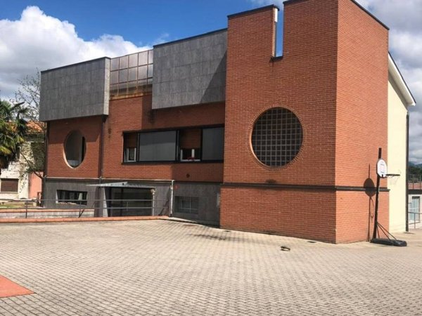 casa indipendente in vendita ad Inverigo in zona Romanò