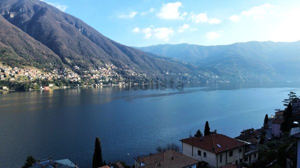 appartamento in vendita a Laglio