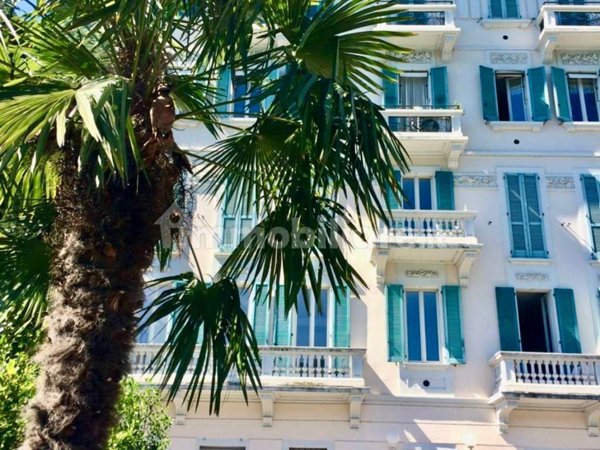 appartamento in vendita a Laglio