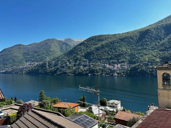 appartamento in vendita a Laglio
