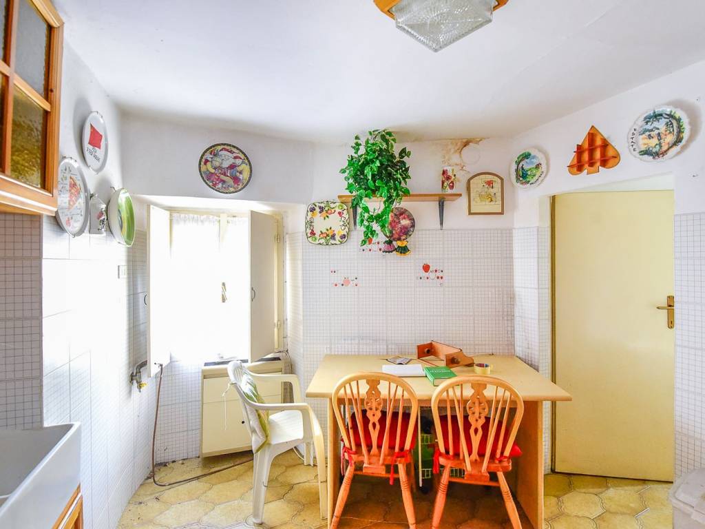 appartamento in vendita a Laglio