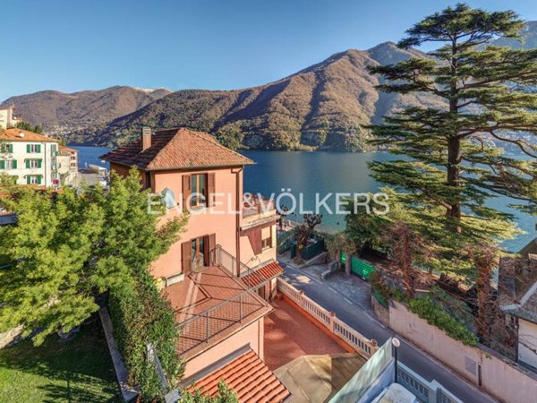 casa indipendente in vendita a Laglio