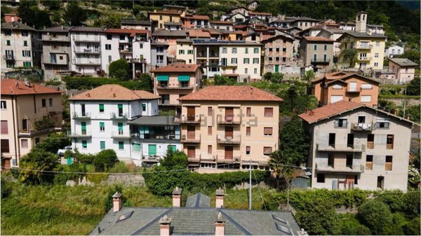 appartamento in vendita a Laglio