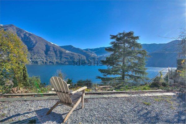 appartamento in vendita a Laglio