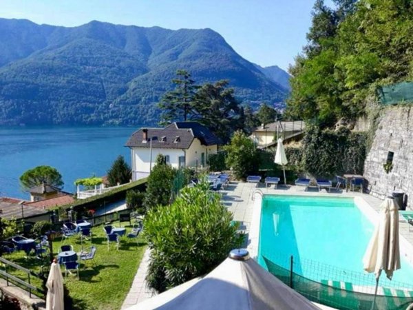 intera palazzina in vendita a Laglio