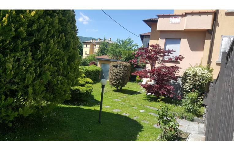 casa indipendente in vendita a Laino