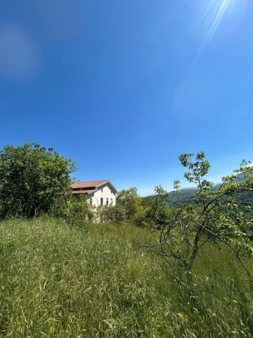 casa indipendente in vendita a Laino