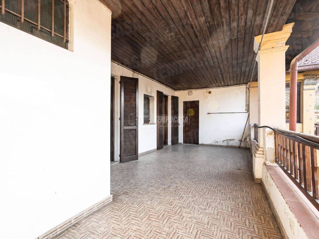appartamento in vendita a Lambrugo