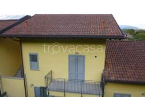 appartamento in vendita a Lambrugo