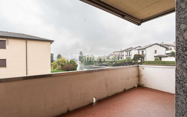 appartamento in vendita a Lambrugo