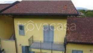 appartamento in vendita a Lambrugo