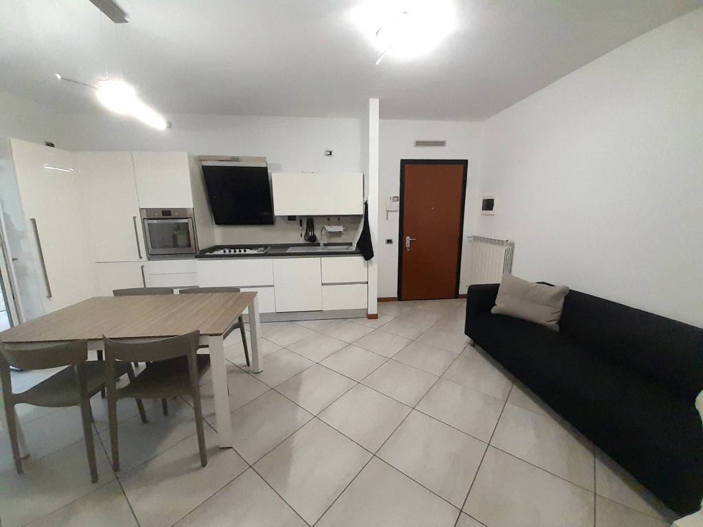 appartamento in vendita a Lambrugo
