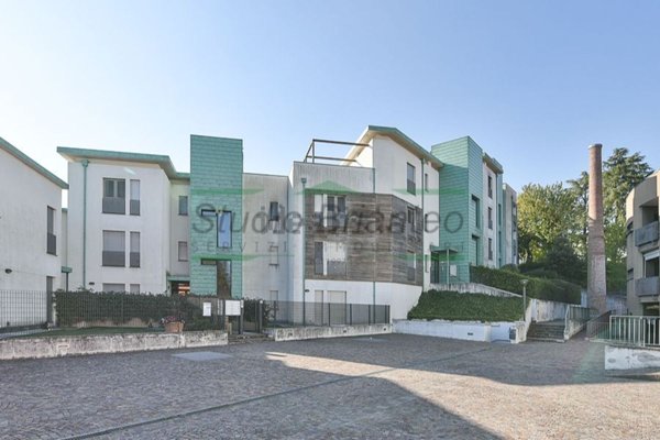 appartamento in vendita a Lambrugo