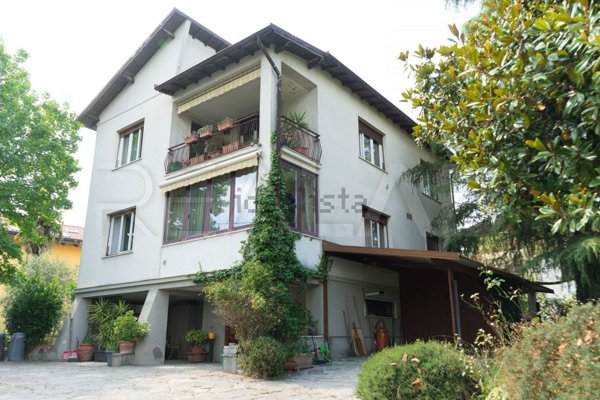 casa indipendente in vendita a Lambrugo