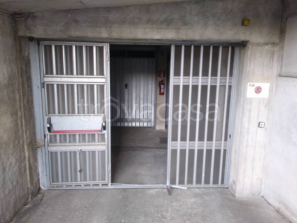 locale commerciale in vendita a Lambrugo