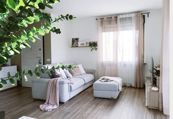 appartamento in vendita a Lambrugo