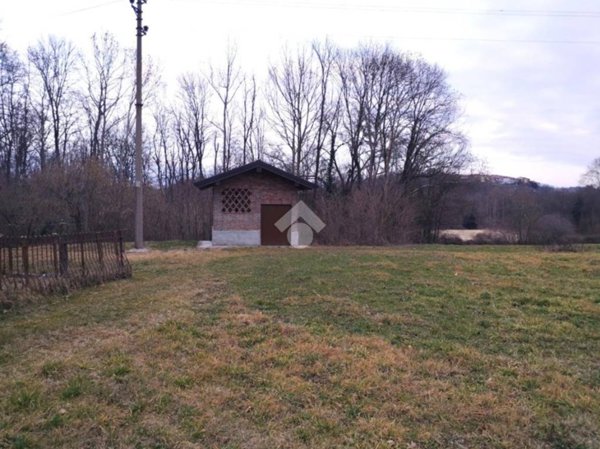 appartamento in vendita a Lambrugo