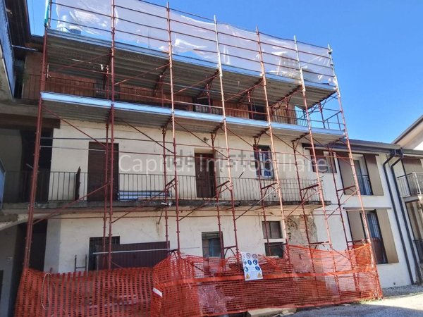 appartamento in vendita a Lambrugo
