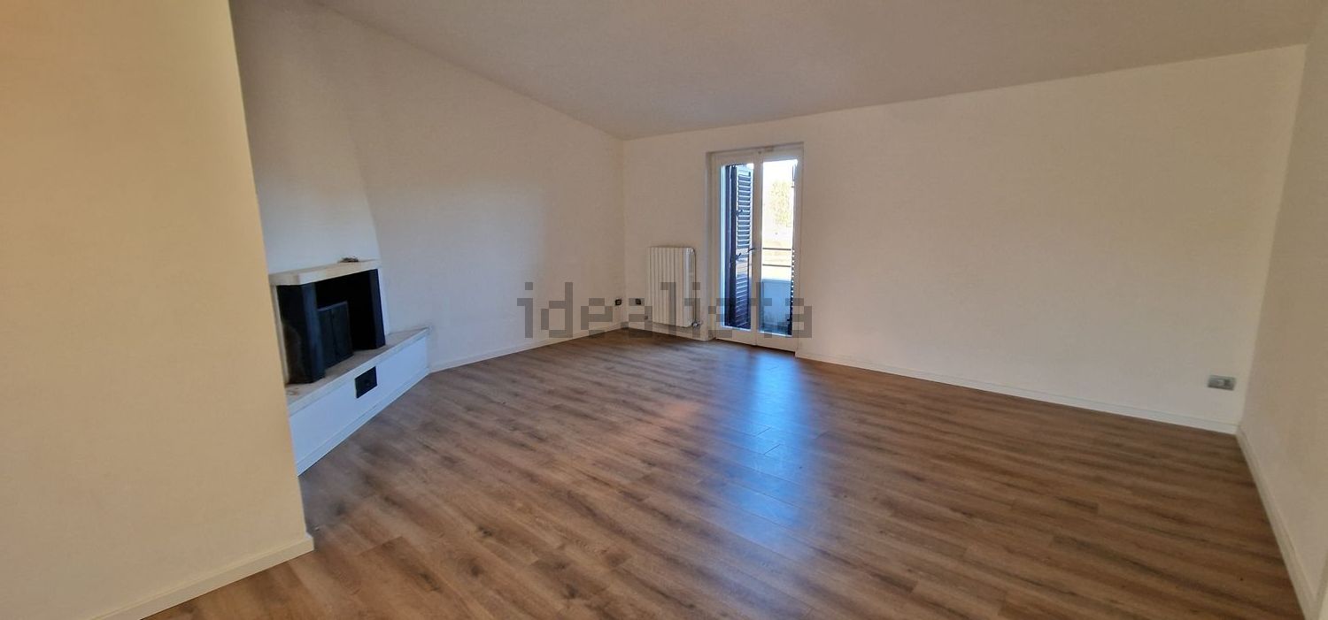 appartamento in vendita a Lambrugo