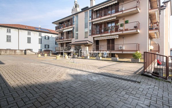 appartamento in vendita a Lambrugo