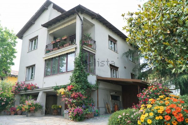 casa indipendente in vendita a Lambrugo