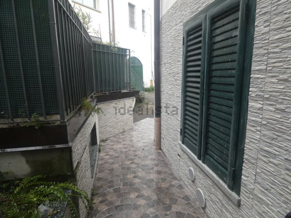 casa indipendente in vendita a Lambrugo