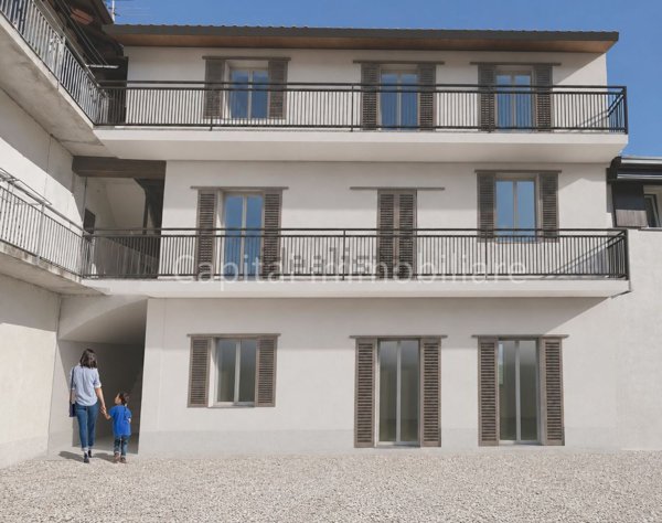 appartamento in vendita a Lambrugo