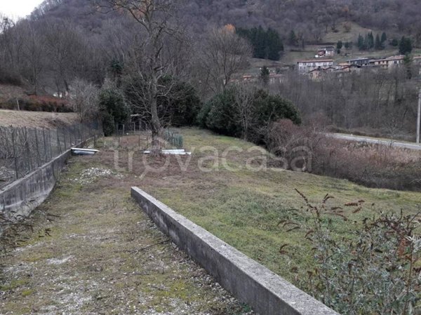 terreno agricolo in vendita a Lasnigo