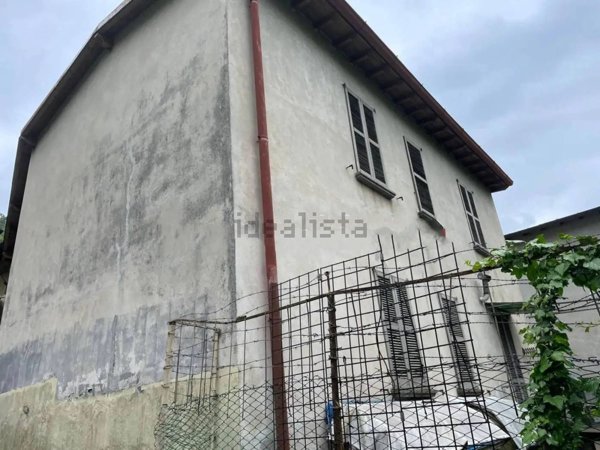 appartamento in vendita a Lasnigo