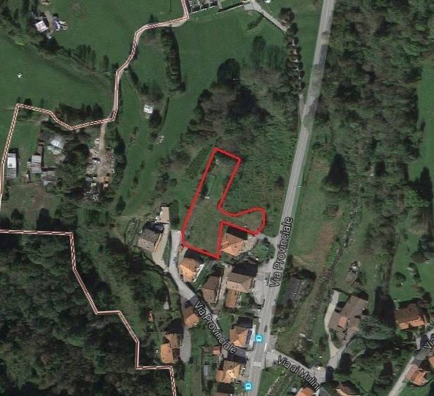 terreno agricolo in vendita a Lasnigo