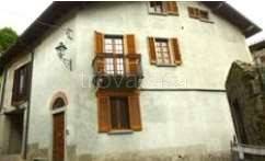 casa indipendente in vendita a Lasnigo