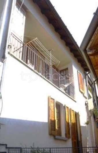 appartamento in vendita a Lasnigo