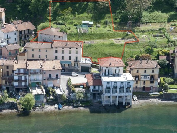 casa indipendente in vendita a Lezzeno