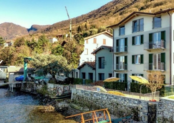 appartamento in vendita a Lezzeno