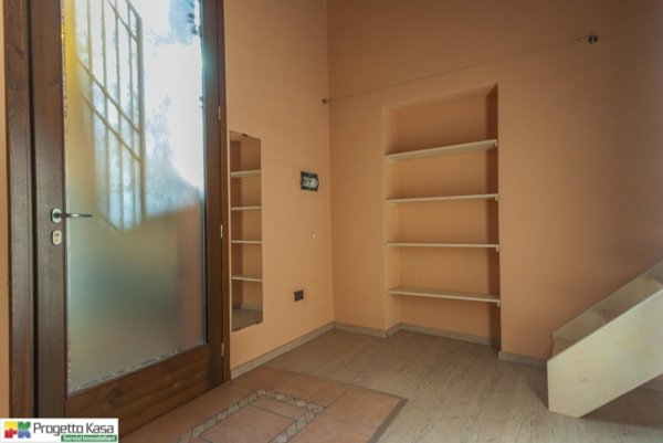 appartamento in vendita a Limido Comasco