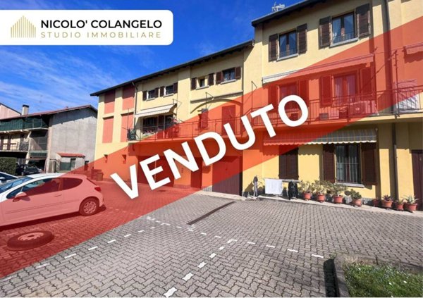 appartamento in vendita a Limido Comasco in zona Cascina Restelli