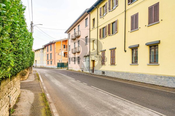 appartamento in vendita a Limido Comasco