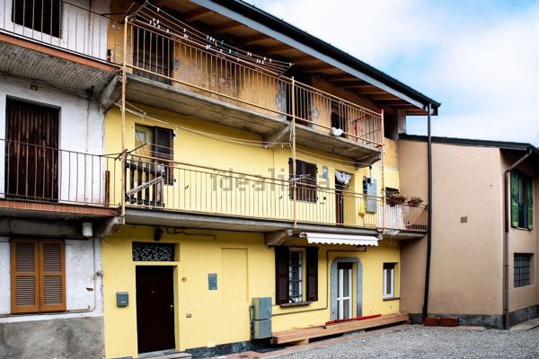 appartamento in vendita a Limido Comasco