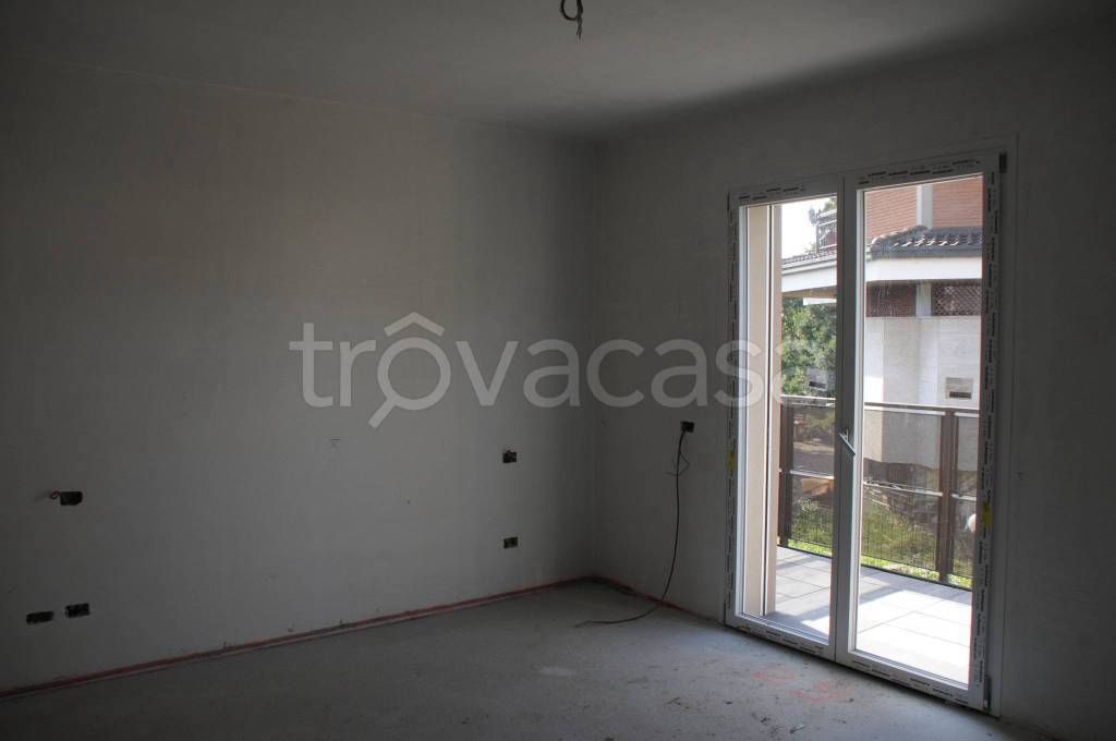 casa indipendente in vendita a Limido Comasco