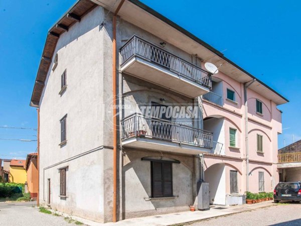 appartamento in vendita a Limido Comasco