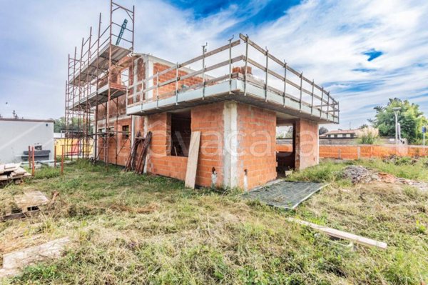 casa indipendente in vendita a Limido Comasco in zona Cascina Restelli
