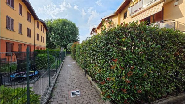 appartamento in vendita a Limido Comasco