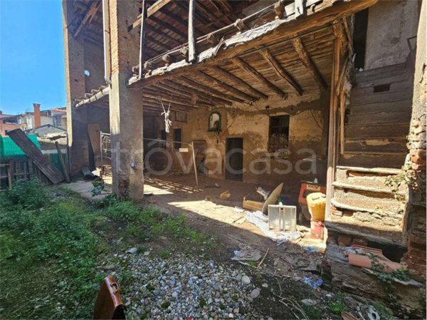 casa indipendente in vendita a Limido Comasco in zona Cascina Restelli